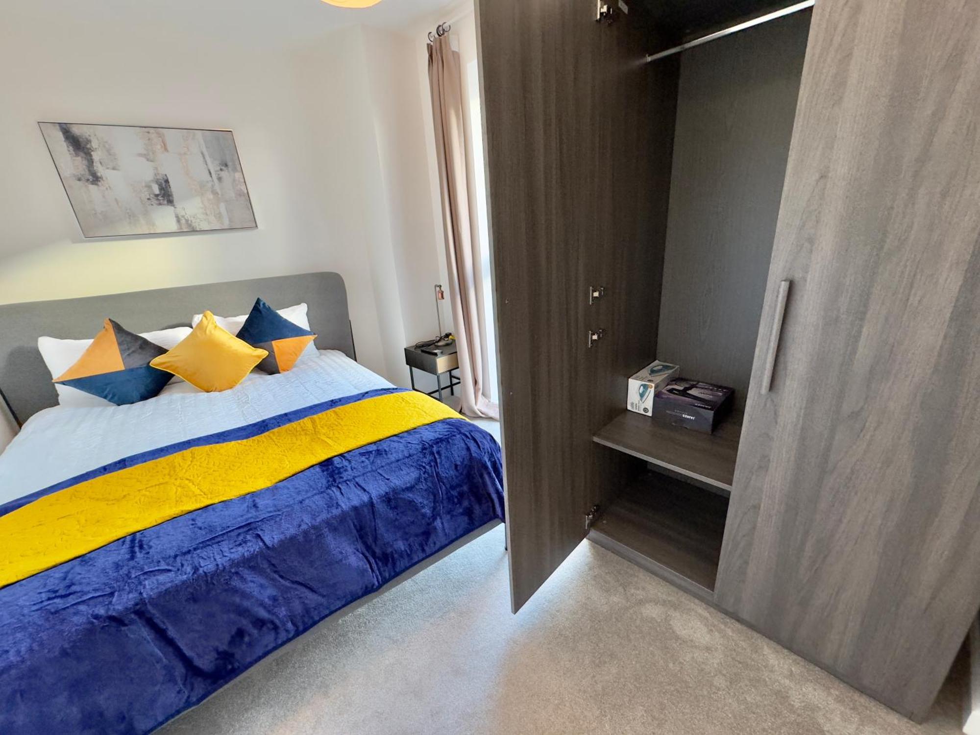 3Bedroom, 2Bathroom, Balcony,Luxury Flat Westfield Londra Esterno foto